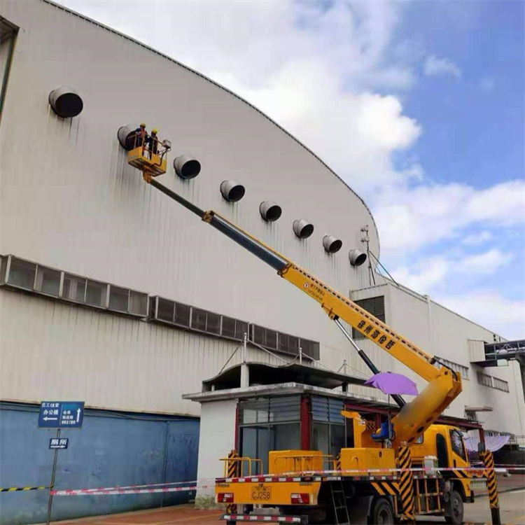 鱼台高空作业车出租服务：专业广告牌安装解决方案